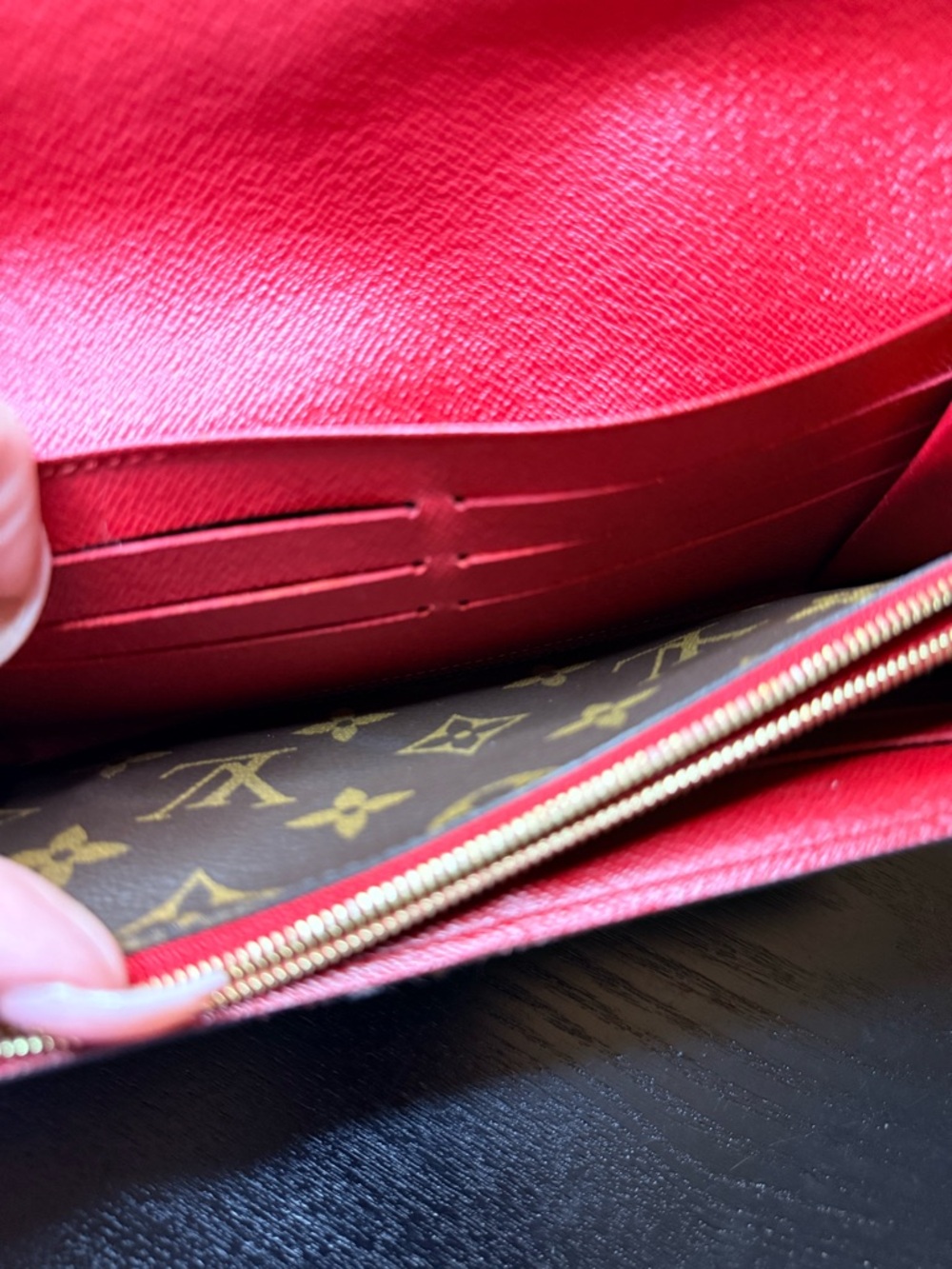 Monogram Sarah Retiro Wallet Cherry - Picture 8 of 11